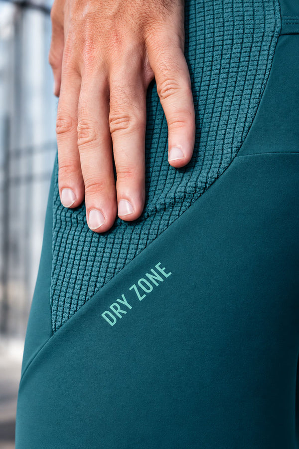 men compression shorts teal dry zone