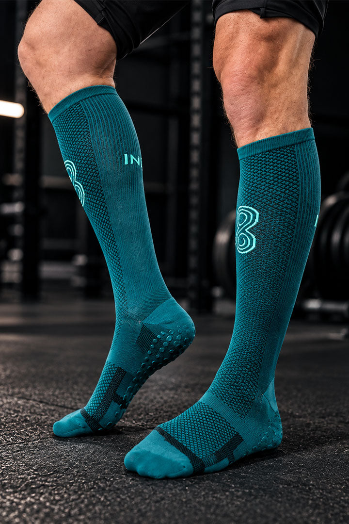 PERFORMANCE KNIT
