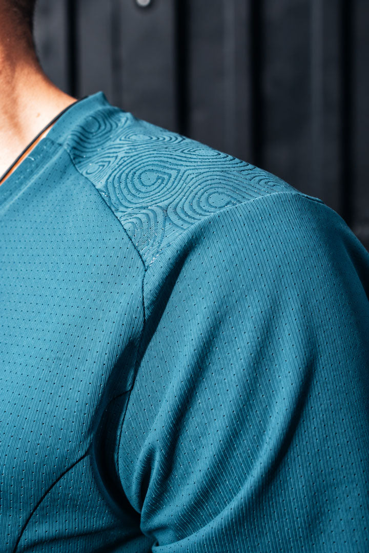 The Edge T shirt Men Teal