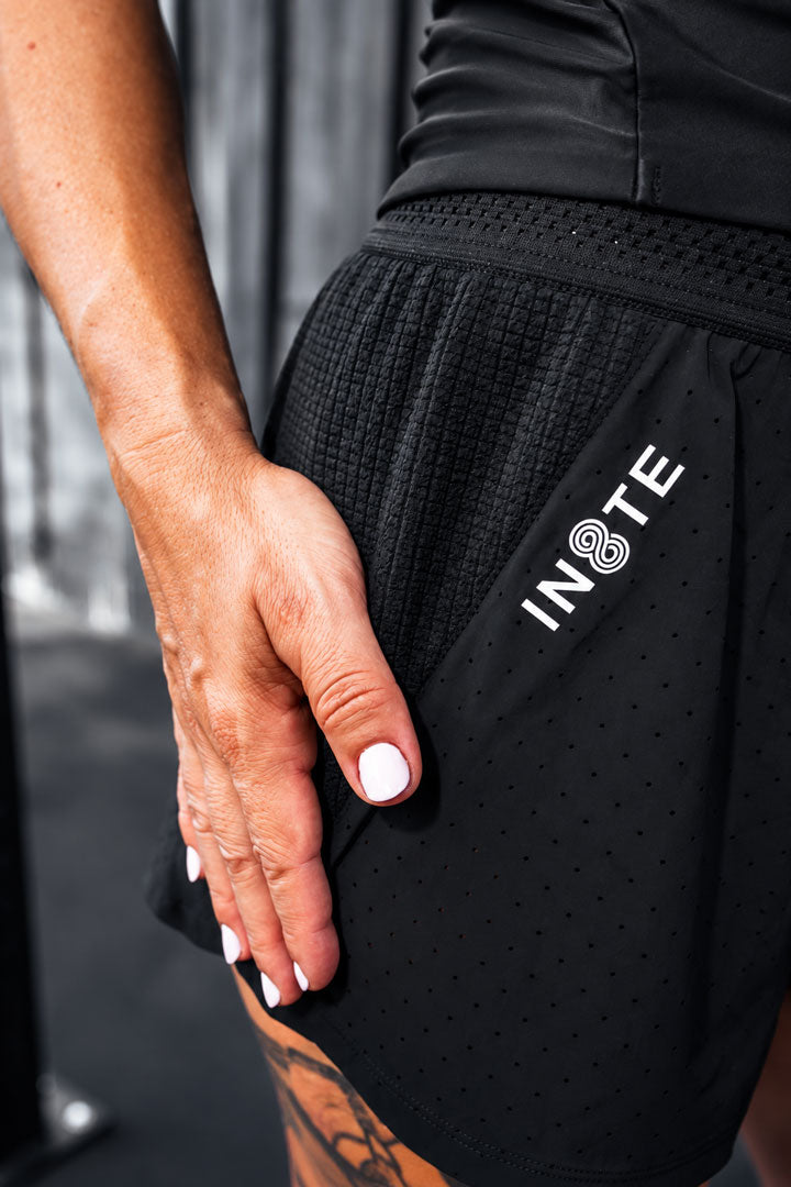 women woven shorts black mesh waistband